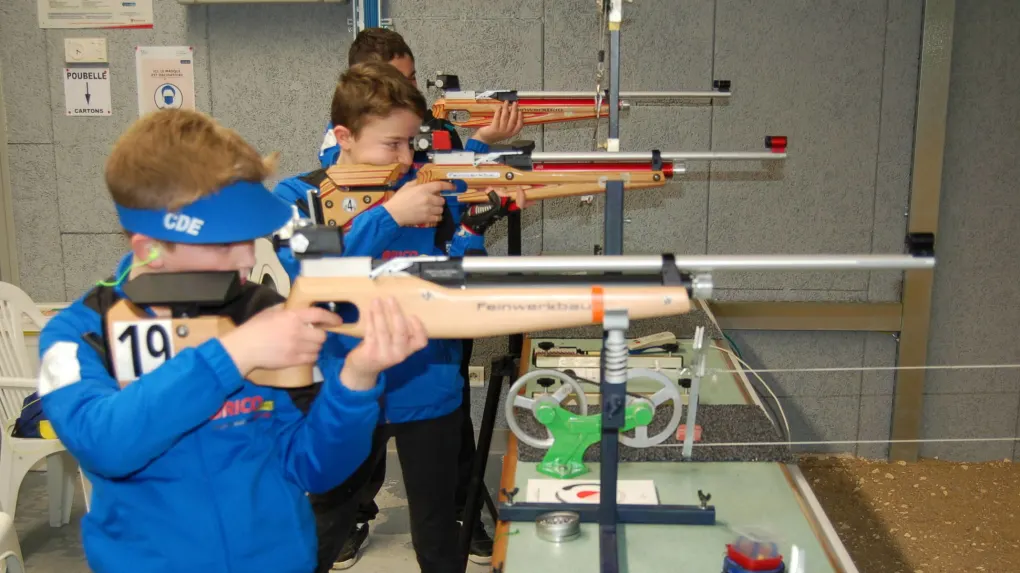 Dans la Nouvelle République - Une équipe du club de tir d'Issoudun qualifiée au championnat de France